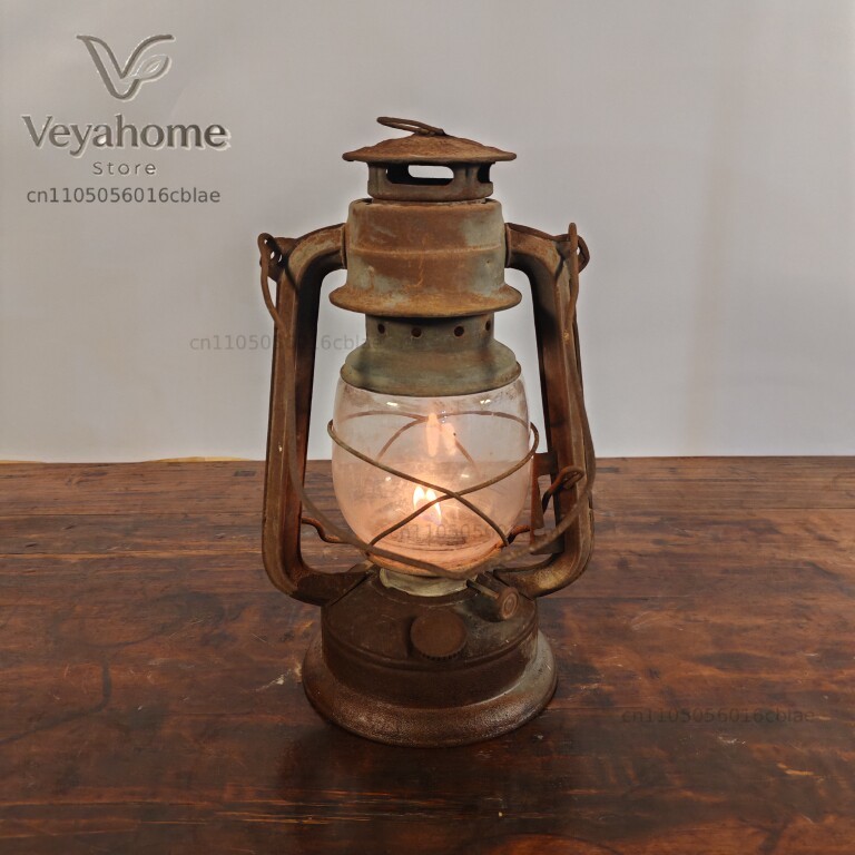 Outdoor Camping Exhibition - Alte Pferdelampe, Outdoor-Camping, tragbare Lampe, altes
